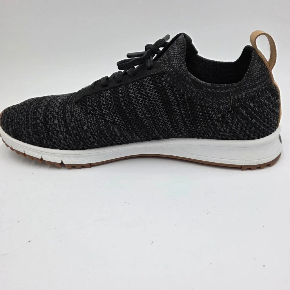 True Linkswear True Knit II Mens 9.5 Shoes Black Sneakers